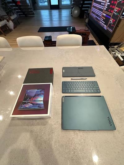 Lenovo - Yoga Book 9i 2-in-1 13.3" - Intel Core i7 - 16GB - 1TB SSD