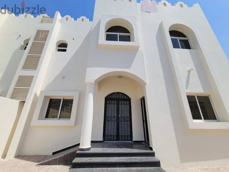 4 rent attached villa in ain khalid 3