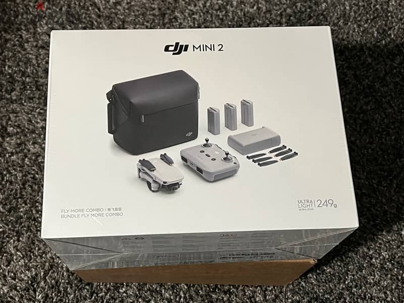 DJI Mini 2 Fly More Combo Quadcopter w Remote Controller 1