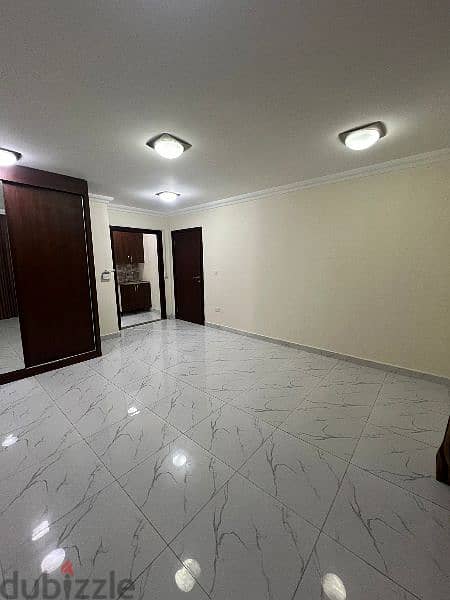 studio and 1BHK available 8