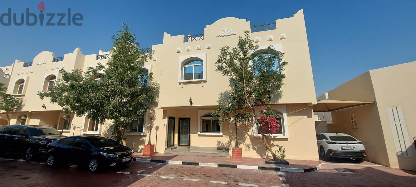 Villa in compound for family only in Azghawi area 5 bhk 0