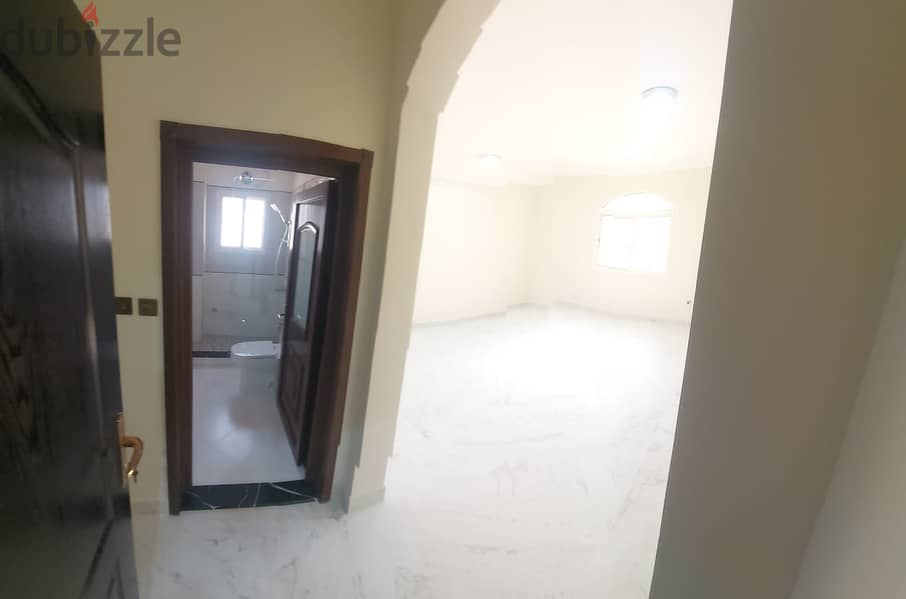 Villa in compound for family only in Azghawi area 5 bhk 17