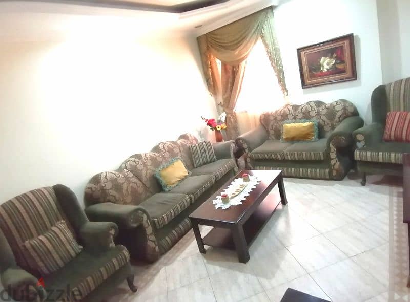 Living room (2 sofas + 2 arm chairs) 2