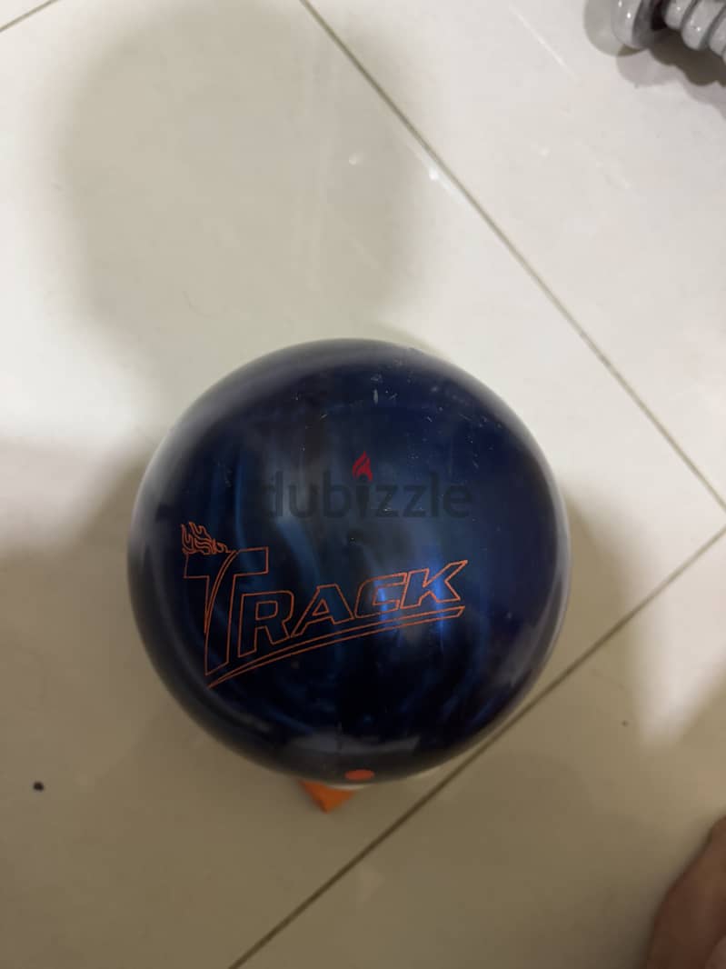 Bowling Ball (Tundra) 0