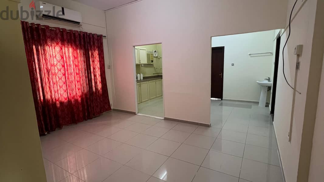 1 BHK WITH BALCONY(VILLA APARTMENT)(ALL INCLUSIVE) 0