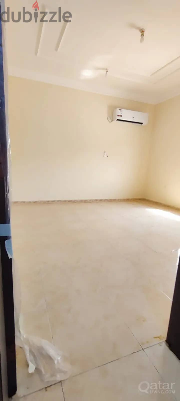 14 Executive Room For Rent - near Asian Town 2