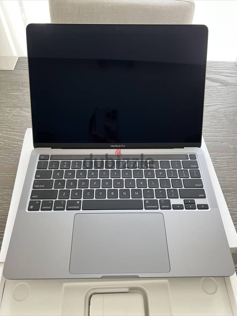 APPLE MacBook Pro 13.3" (2020) - M1, 256 GB SSD 1