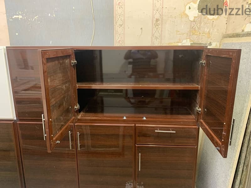 kitchen cabinet for sale and make reasonable price 10