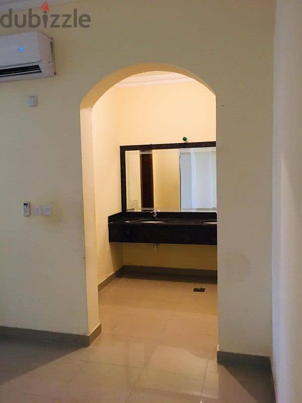 VERY SPACIOUS FREESTANDING VILLA behind IKEA( Residential/ Commercial) 17