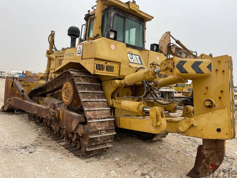 Cat D8R Dozer 5