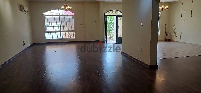 Standalone Nice &Spacious 5 B/R Villa with Garden near Khalifa Stadium 3