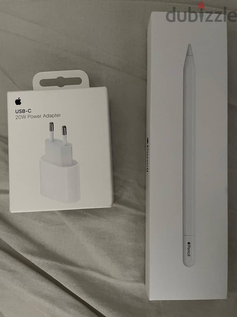 Apple Ipencil + Adapter - brand new sealed 4