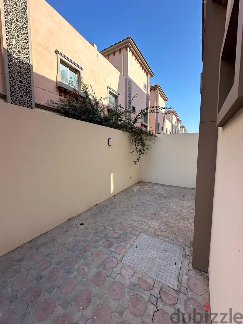  Spacious Villa for Rent in Abu Hamour – QAR 10,000/month 11