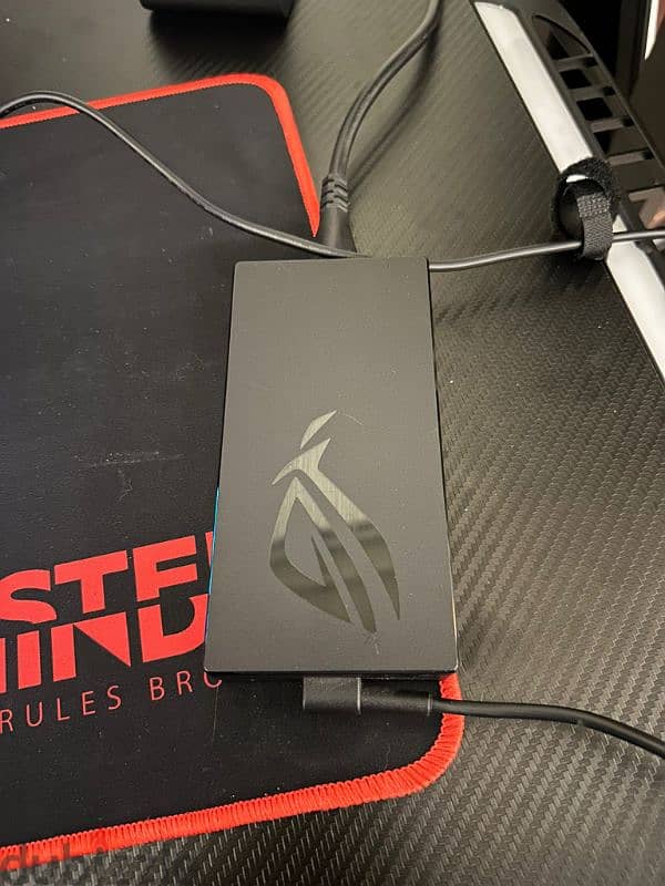 Asus ROG Strix 6