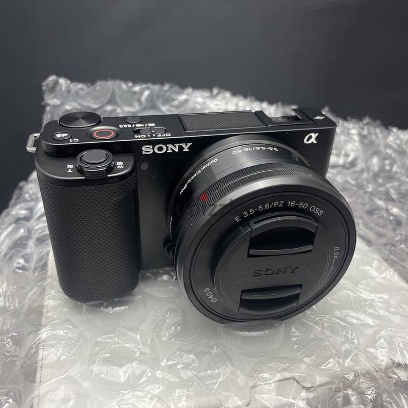 SONY ZV - E10 MIRRORLESS 16-50MM LENS RETAIL KIT 1