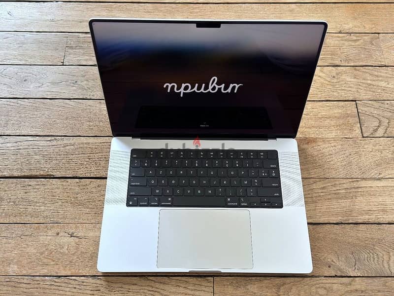 Apple MacBook Pro 16 M3 Max WhatsApp +447301663571 2