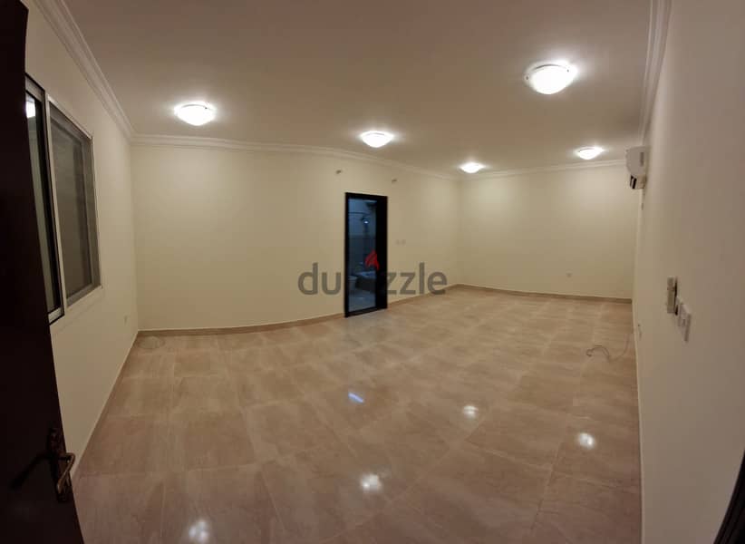 For rent in Al Mashaf naer Lulu Hypermarket 2bhk family 6