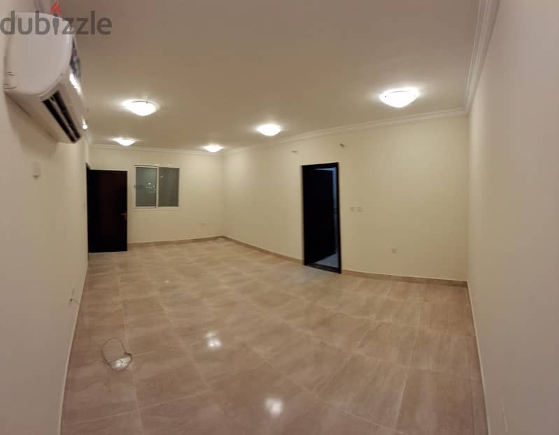 For rent in Al Mashaf naer Lulu Hypermarket 2bhk family 8