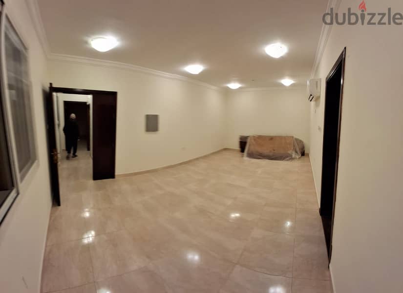 For rent in Al Mashaf naer Lulu Hypermarket 2bhk family 9