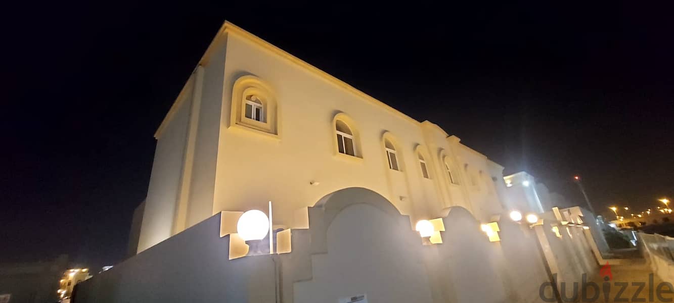 For rent in Al Mashaf flat in villal naer Lulu Hypermarket 2 bhk famil 0