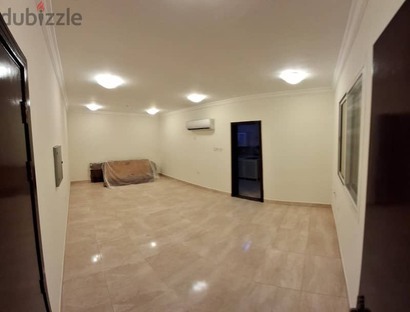 For rent in Al Mashaf flat in villal naer Lulu Hypermarket 2 bhk famil 4