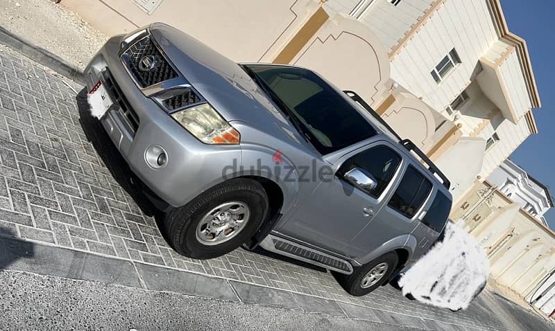 Nissan Pathfinder 2010 0