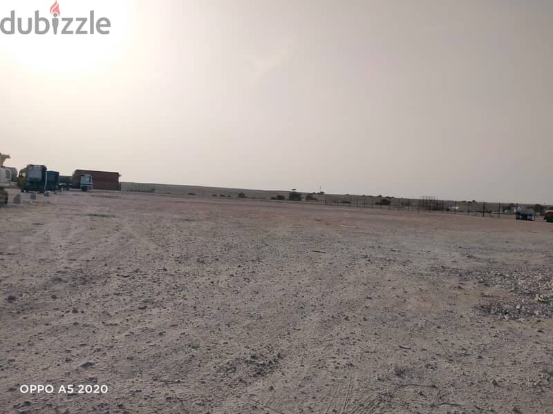 Open land yard for rent in Karrana, Mekanis ( Salwa road ) 3