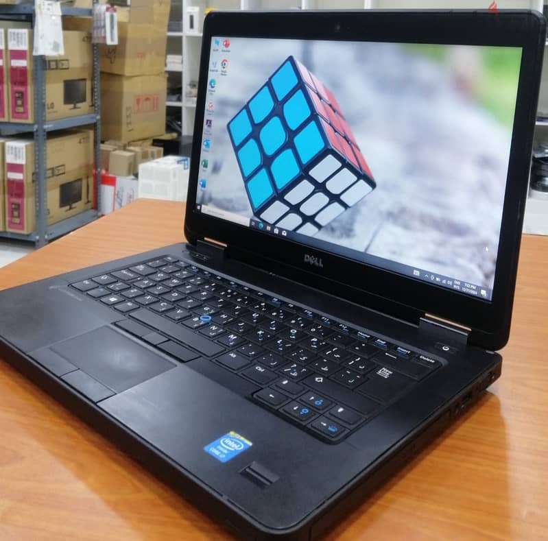 intel Core i7 Laptop with 2GB Graphics  2.10GHz  Dell Precision 5440 1