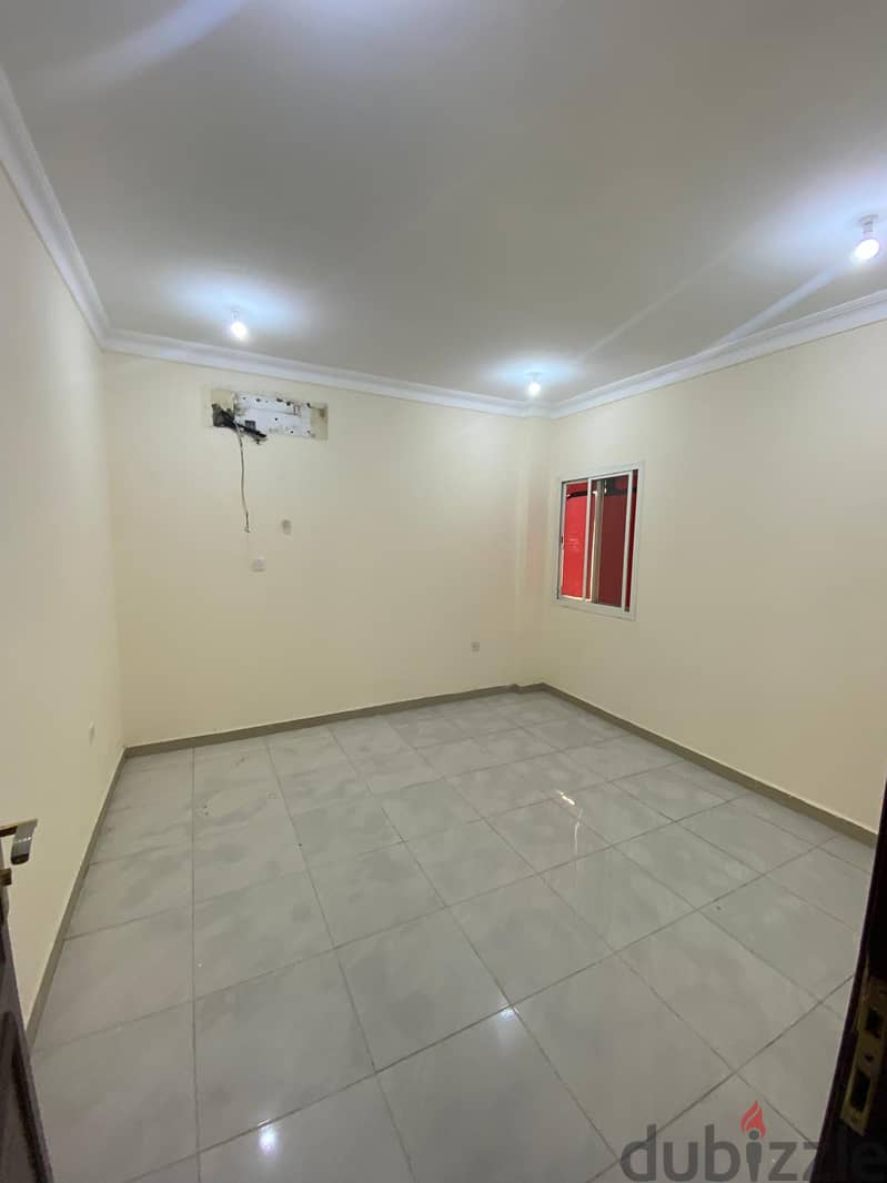  Spacious Flat for Rent in Old Airport – QAR 5,500/month 3