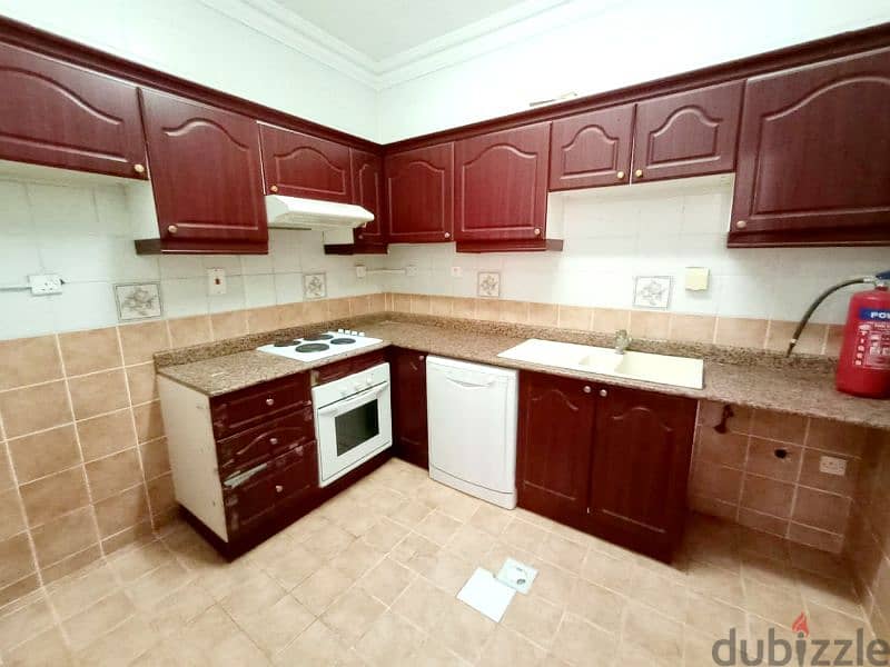 2bhk family appartment @bin Mahmoud 1