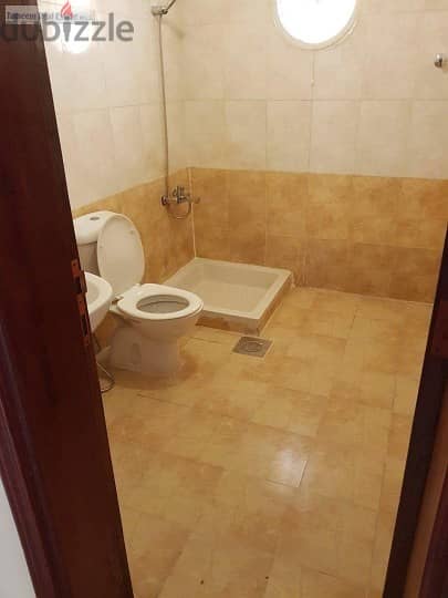  Affordable 3-Bedroom Flat in Al Gharafa – Only QAR 4,500! 7