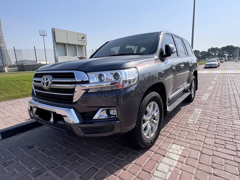 Toyota Land Cruiser 2020 GXR - V8 2