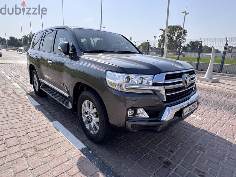 Toyota Land Cruiser 2020 GXR - V8 4