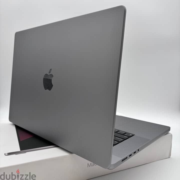 New Open Box M1 Max 32Gb Ram Macbook Pro 14 Watapp  +66 84 248 0601 2