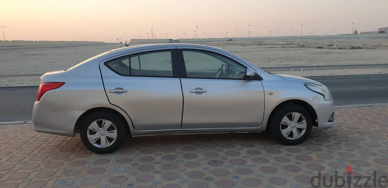 Nissan Sunny 2015 11