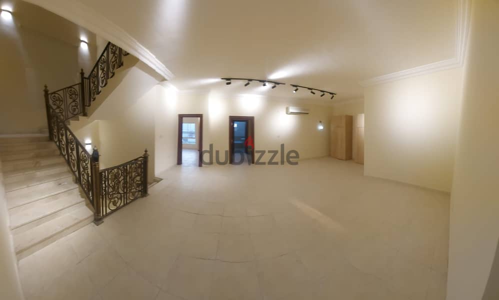 Villas for rent in Al Duhail for family 9 bhk 7