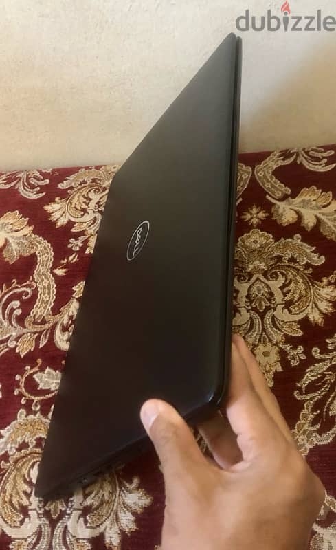 Dell. i7.8 generation 4