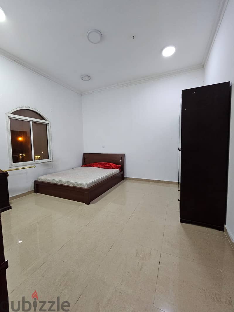 1 BHK UNFurnished room for Family near at Wakrah HMC 1