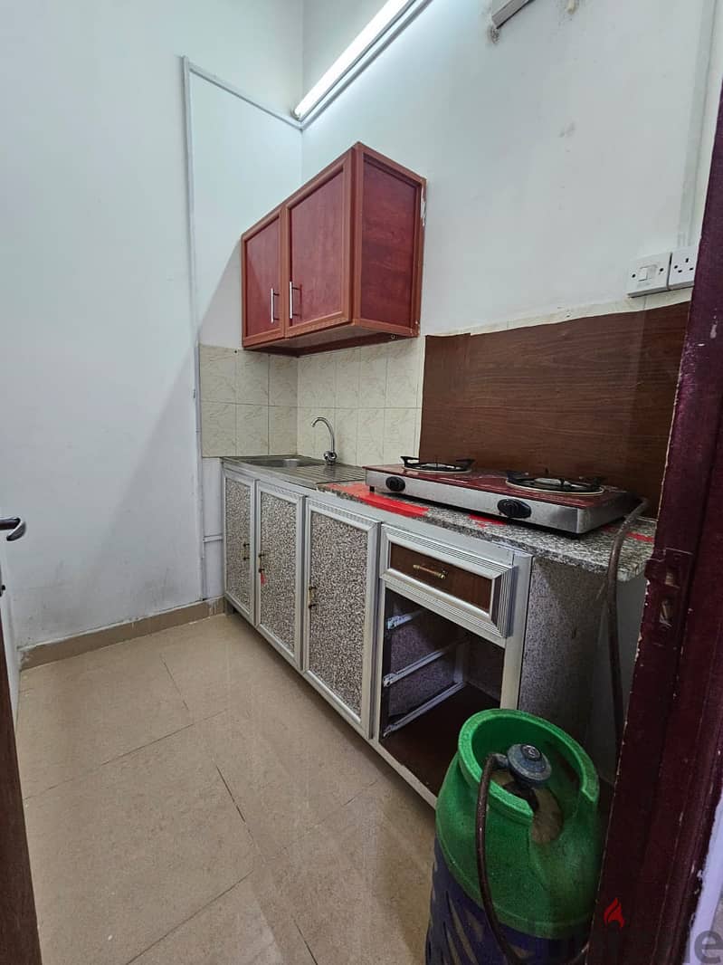 1 BHK UNFurnished room for Family near at Wakrah HMC 2