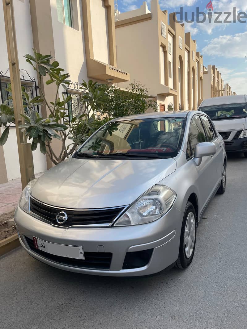 Nissan Tiida 2012 -  1.8 2