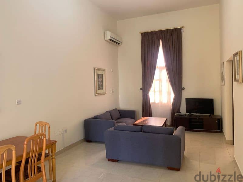 Private Furnished 2 Bedroom Villa Apartment With Front & Backyard 4