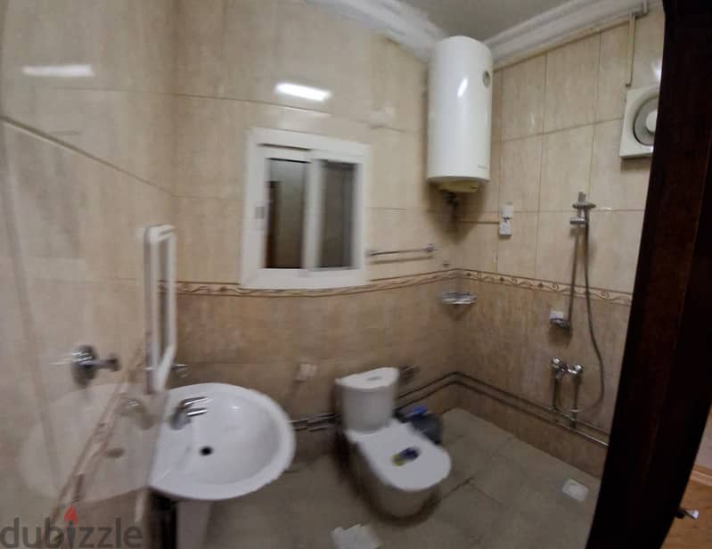 For rent flat in Mashaf in villa penthouse 2 bhk Including 5