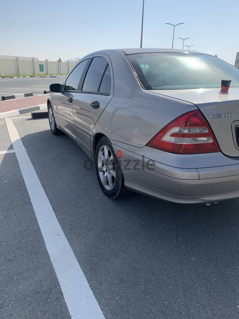 Mercedes-Benz C200 2005 1.6 4