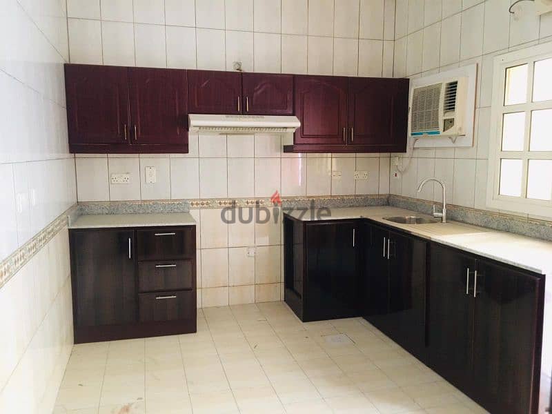 Commercial/Residential Very Spacious 6 B/R Villa near IKEA&Duhail Road 5