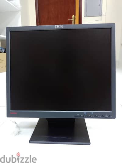 IBM ThinkVision 18" Monitor   VGA Connection