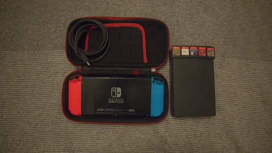 Nintendo Switch HD With 5x Games + HDMI + Charger