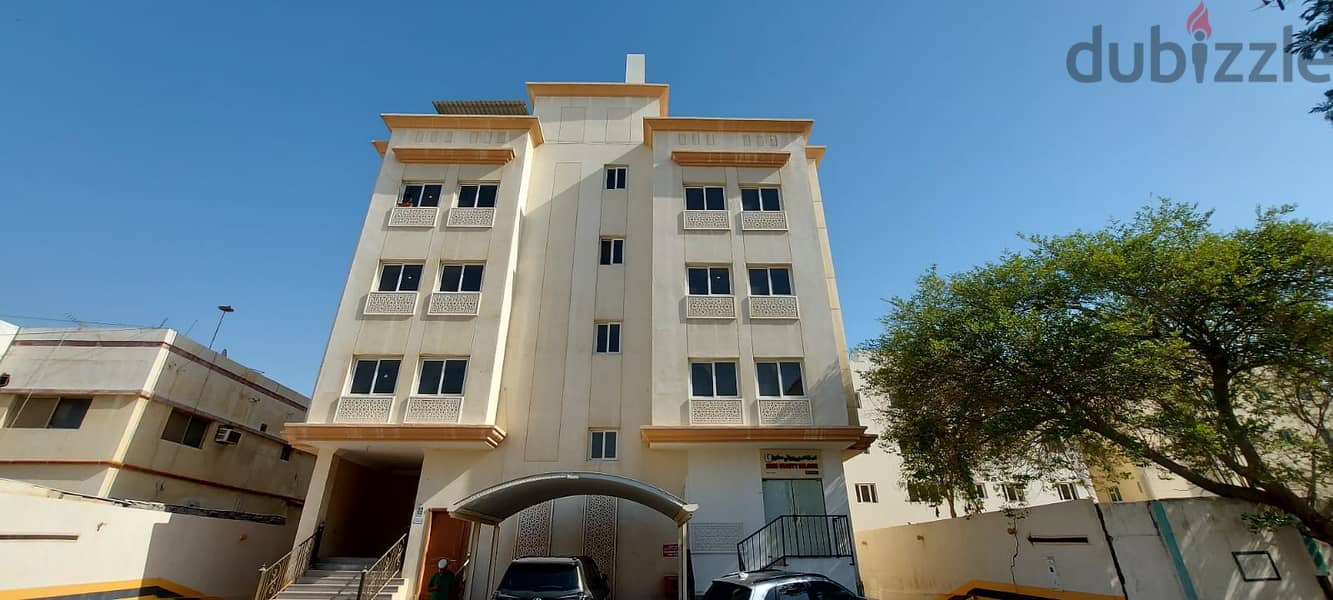 For rent apartments in Al Wakra behind Ooredoo company 3 bhk 17