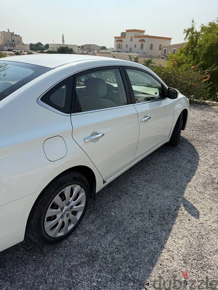 Nissan Sentra 2017 Sentra original paint excellent 5