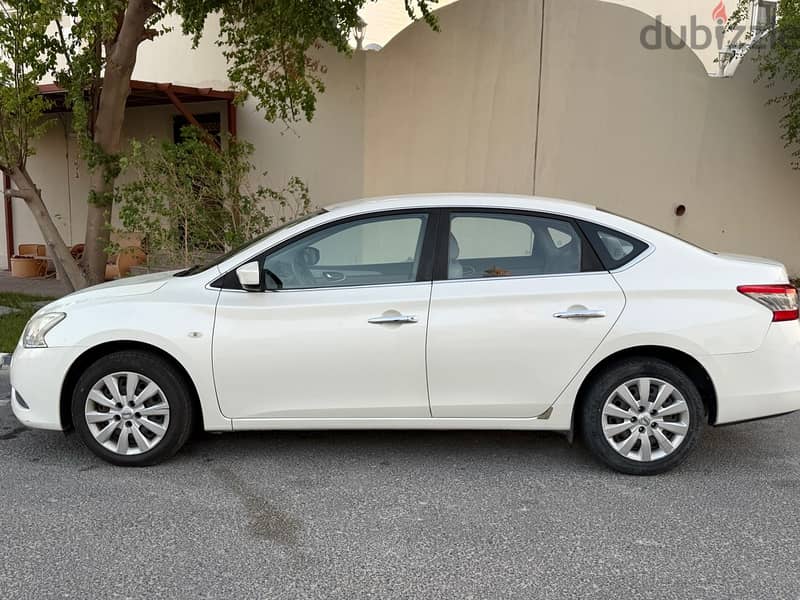 Nissan Sentra 2017 Sentra original paint excellent 11