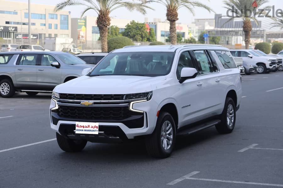 Chevrolet Suburban LS /  5.3 L ( 4X4 )   Model : 2024 1